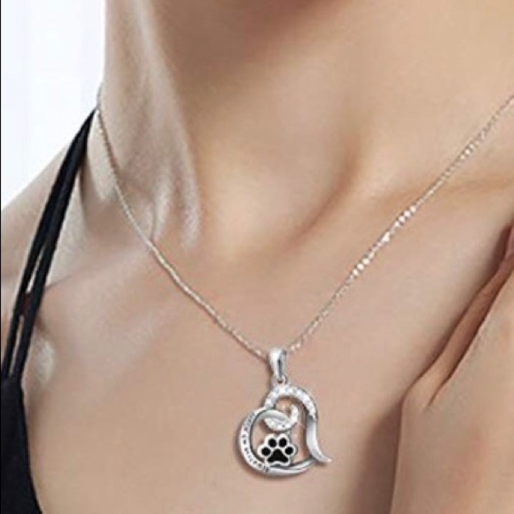 925 Sterling Silver Dog Paw Print Pendent & Chain - Picture 3 of 5